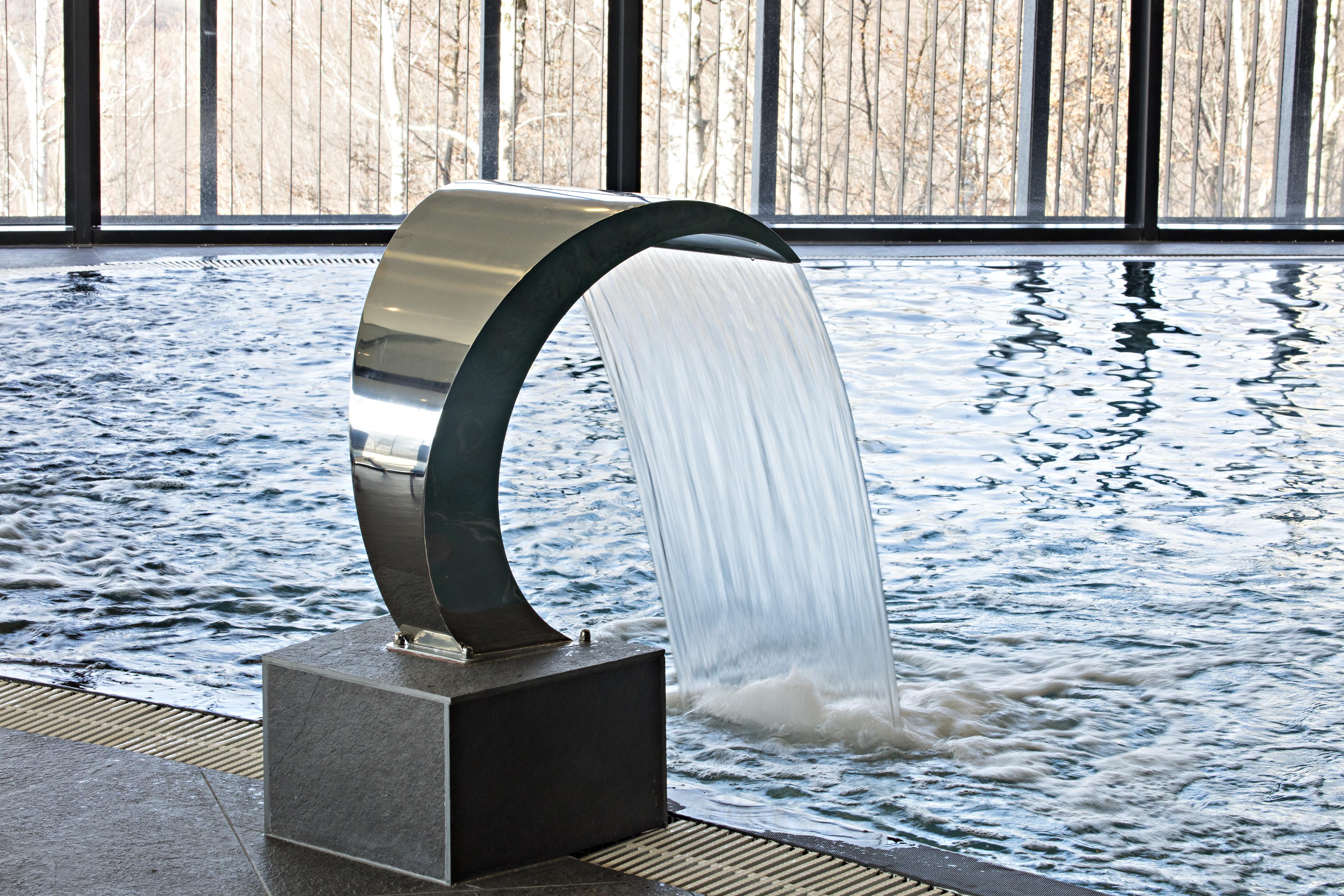 Tarcin Forest Resort & Spa Sarajevo - Mgallery Collection מראה חיצוני תמונה A modern indoor waterfall