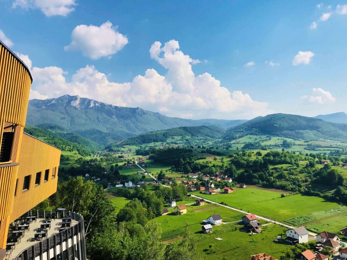 Tarcin Forest Resort & Spa Sarajevo - Mgallery Collection מראה חיצוני תמונה View of the town from the observation tower